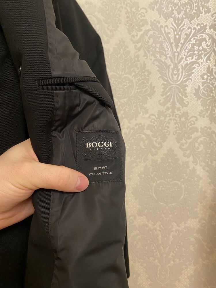 Boggi тренч плащ чоловічий