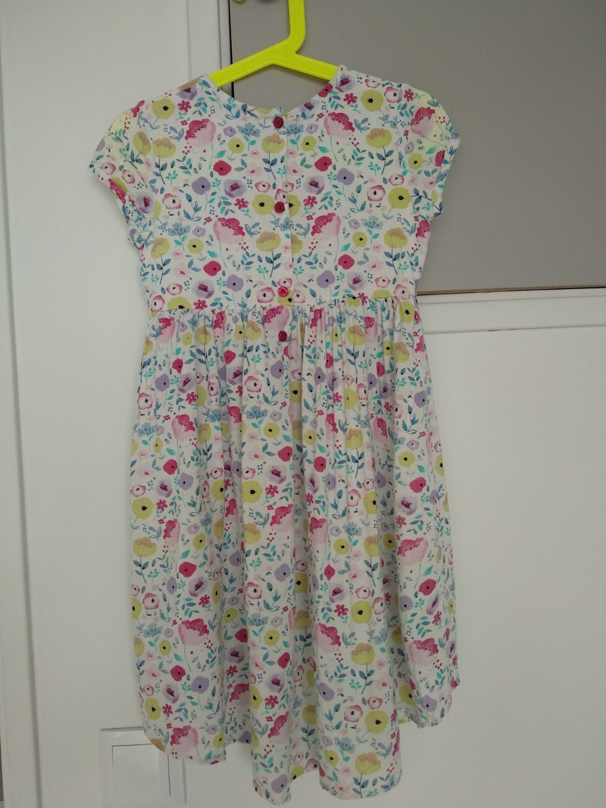 Vestido fluido estampado, para menina, marca Sugar Pink, 6-7 anos