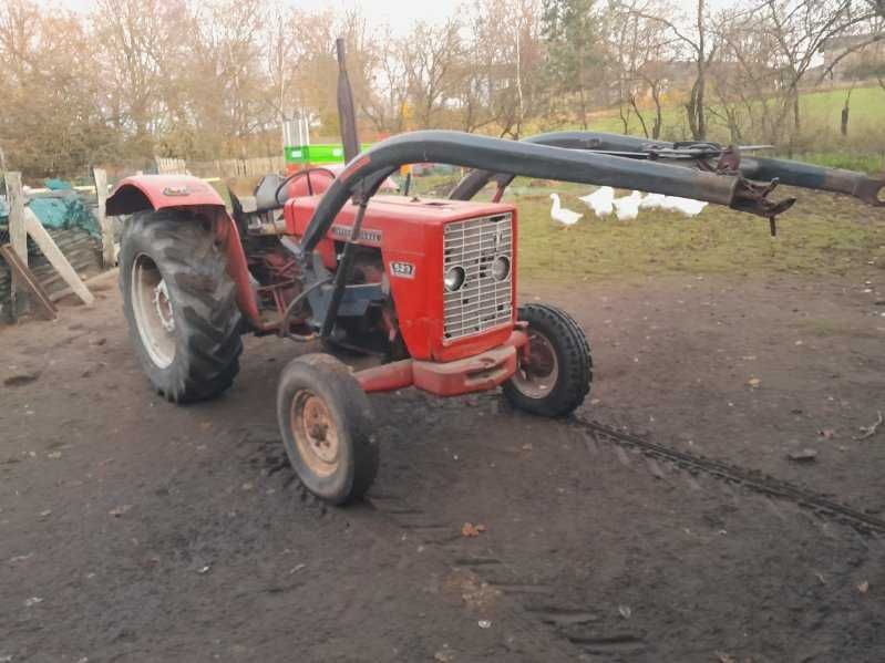 International case 523 z Turem