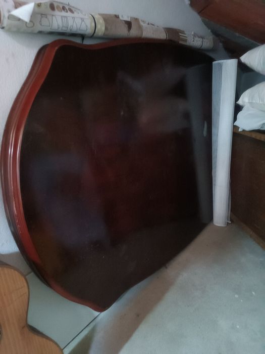 Mesa de jantar com 6 cadeiras