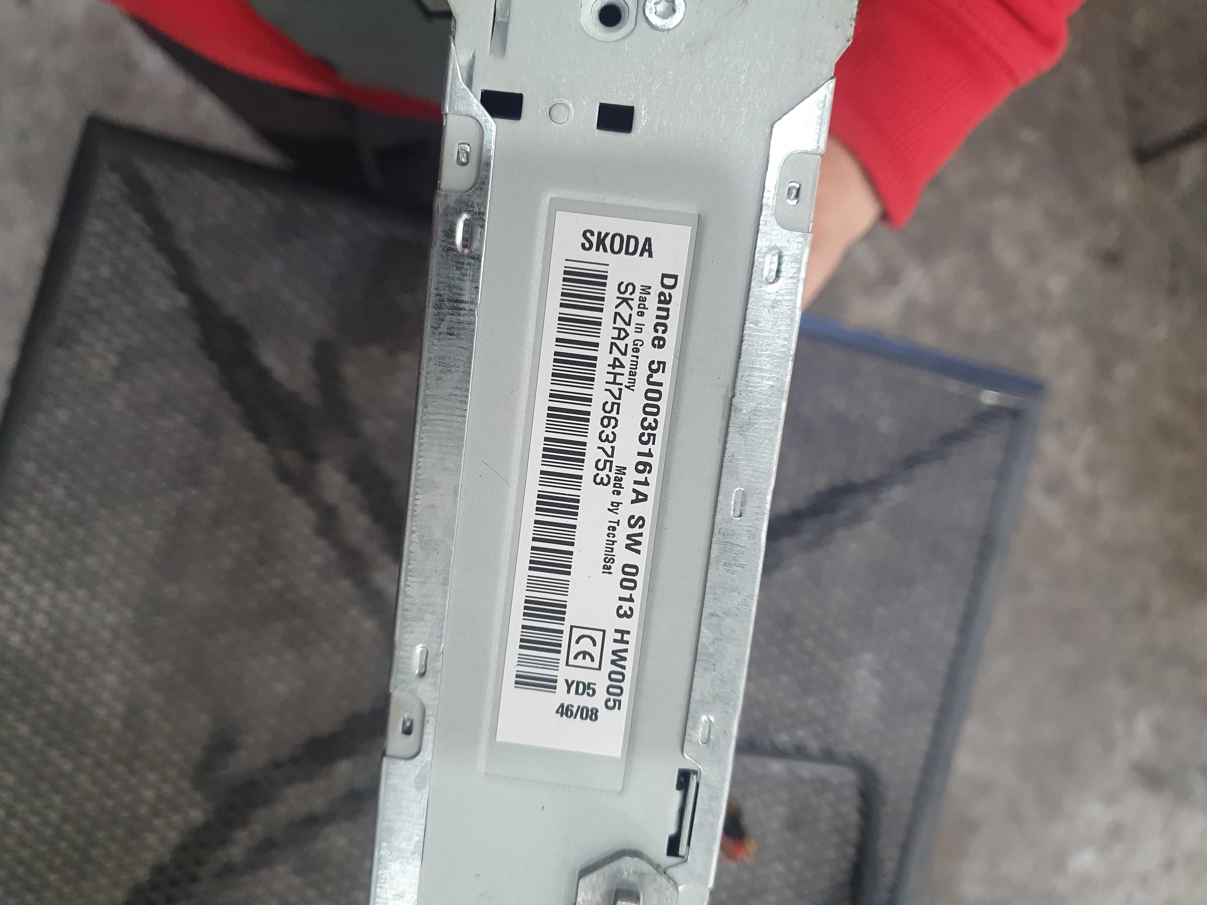 Radio ramka Skoda Fabia 2 oryginalne 2 din sprawne