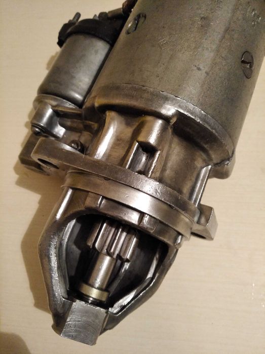 СТАРТЕР Москвич,БАТЭ 1,8кВт с\нового малый скорст  М-2140,М-2141, М412