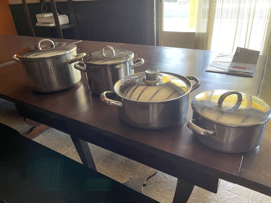 Trem de cozinha indução