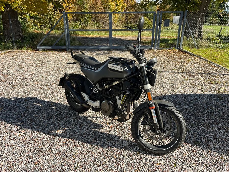 Husqvarna Svartpilen Sprzedam motocykl Husqvarna Svartpilen 125ccm. Polski salon.