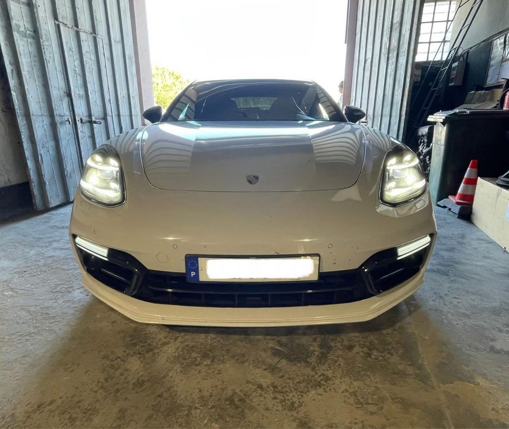 Porche sport turismo