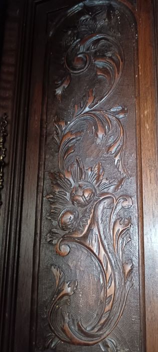 Mobilia usada de sala antiga