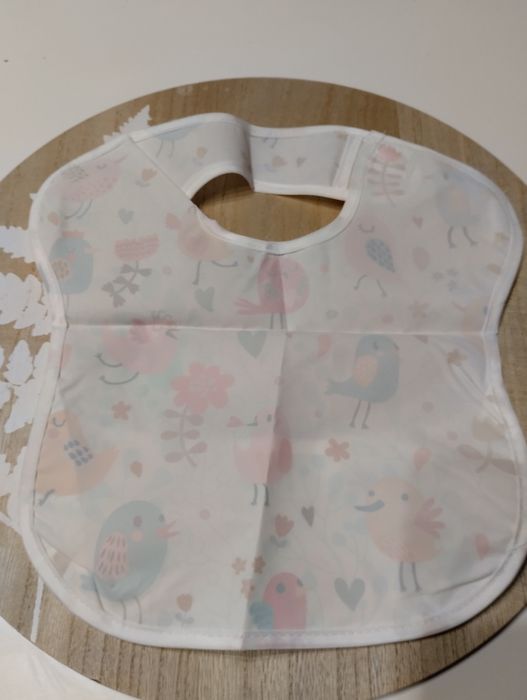 Śliniak niemowlęcy