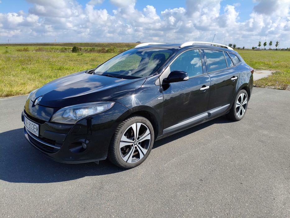 RENAULT MEGANE III Grandtour  Bose Edition  1.9 dCi 130 KM