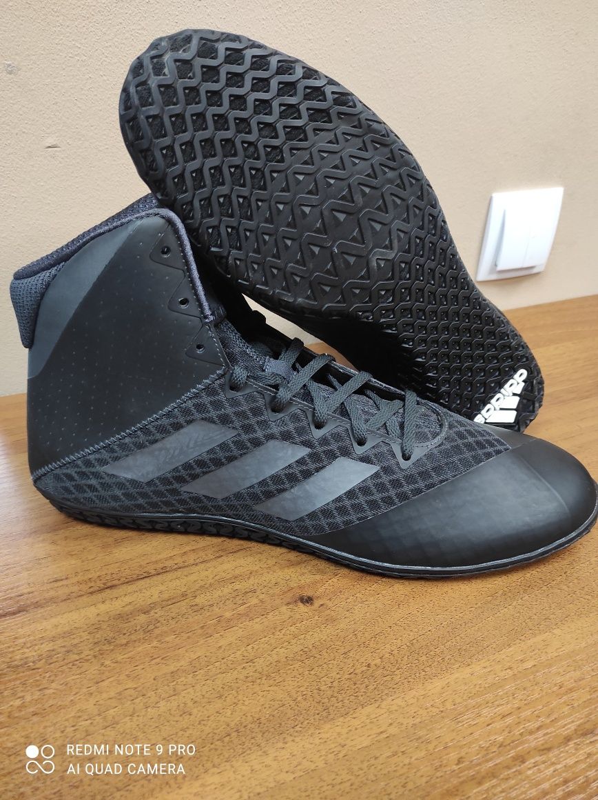 ОРИГІНАЛ 100% Боксерки Adidas Mat Wizard 4 black/carbon ac6971 51 1/3