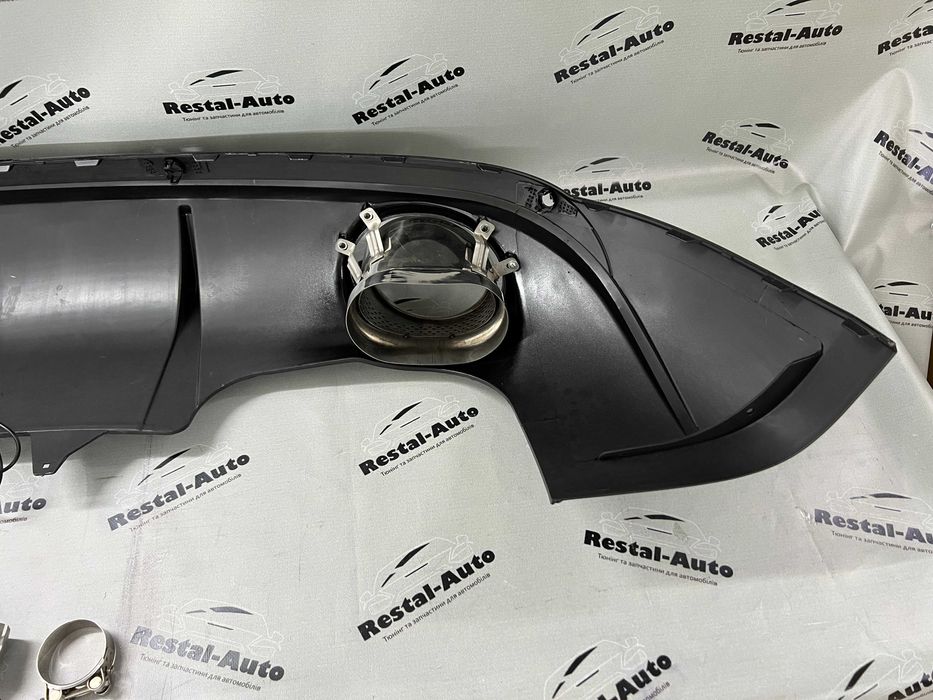 Дифузор (бампера) Full Black(в стилі RSQ5+стоп) Audi Q5 8R 12-16 року