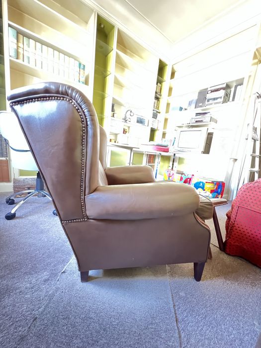 Poltrona/Cadeirão
