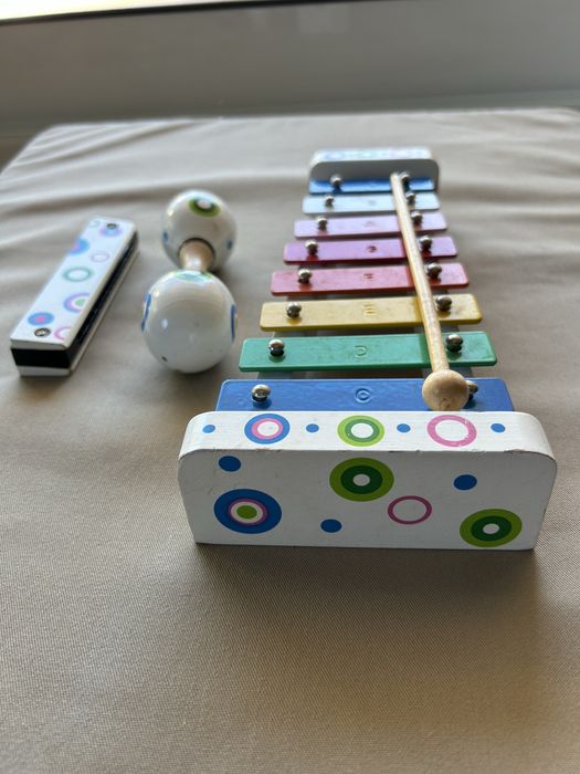 Instrumentos musicais criança