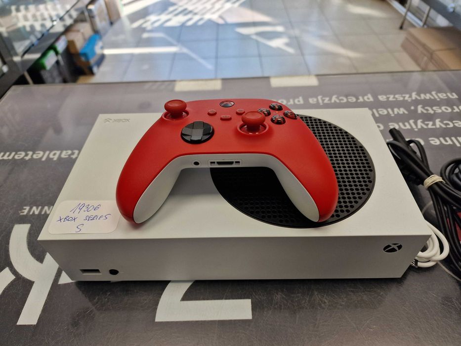 Konsola Xbox Series S 512 GB/ Grade A/ +pad/ +okablowanie/ +Gwarancja