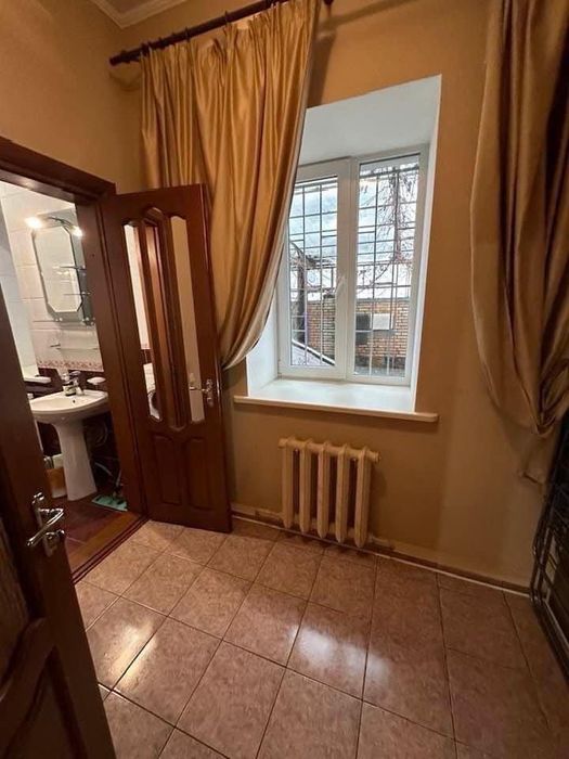 Оренда частини будинку ЦЕНТР