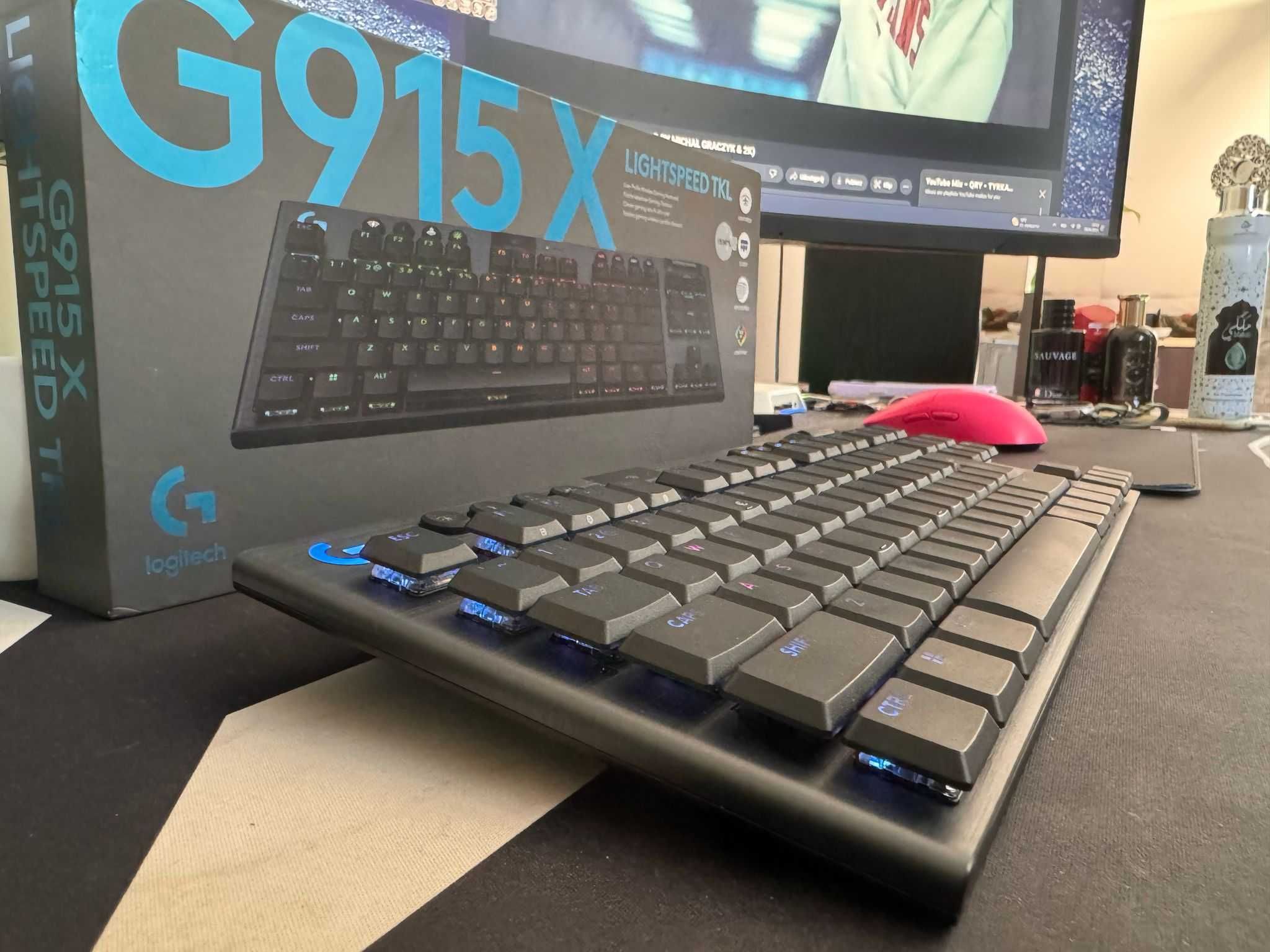 Klawiatura Logitech G915 X Lightspeed TKL CLICKY