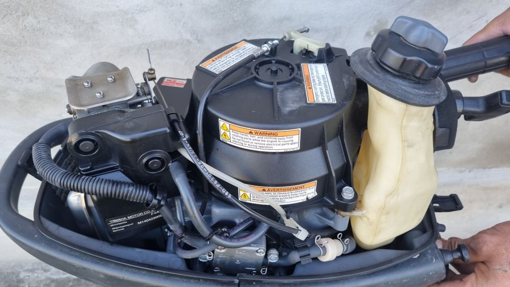 Двигун для човна ЯМАХА 4 к.с