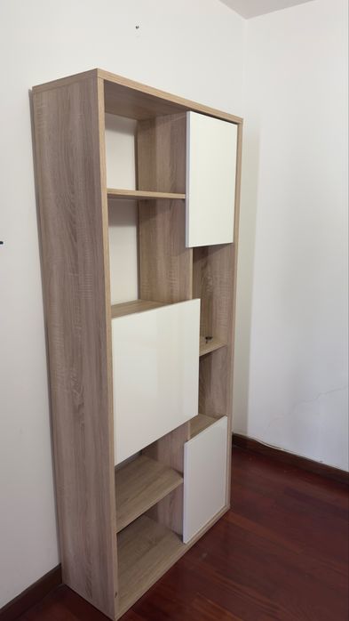Movel sala com divisoes