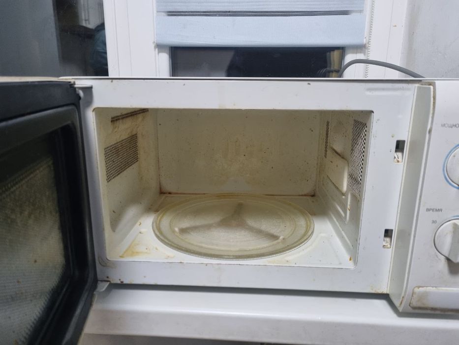 Мікрохвильова піч. LG на запчастини