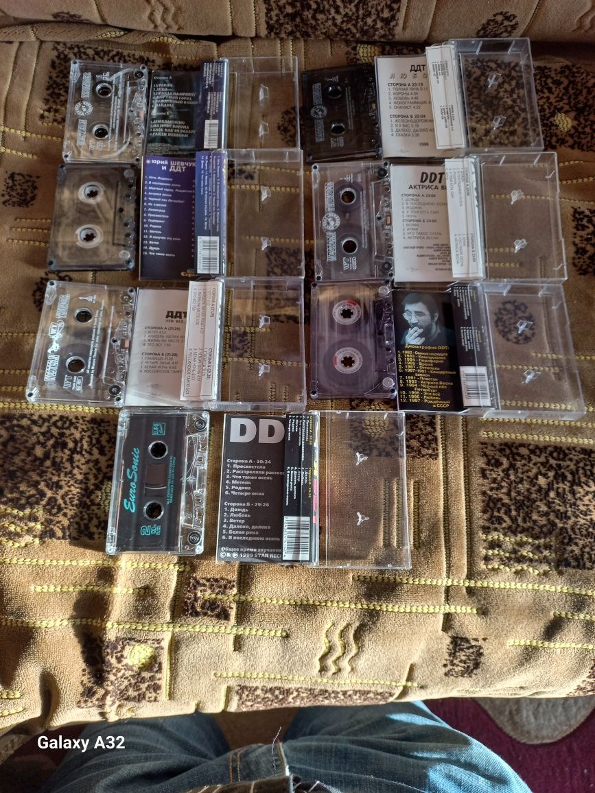 А/кассеты.Группа Д.Д.Т.-6 ть штук.Цена 300 гривень/за 6-ть а/кассет.