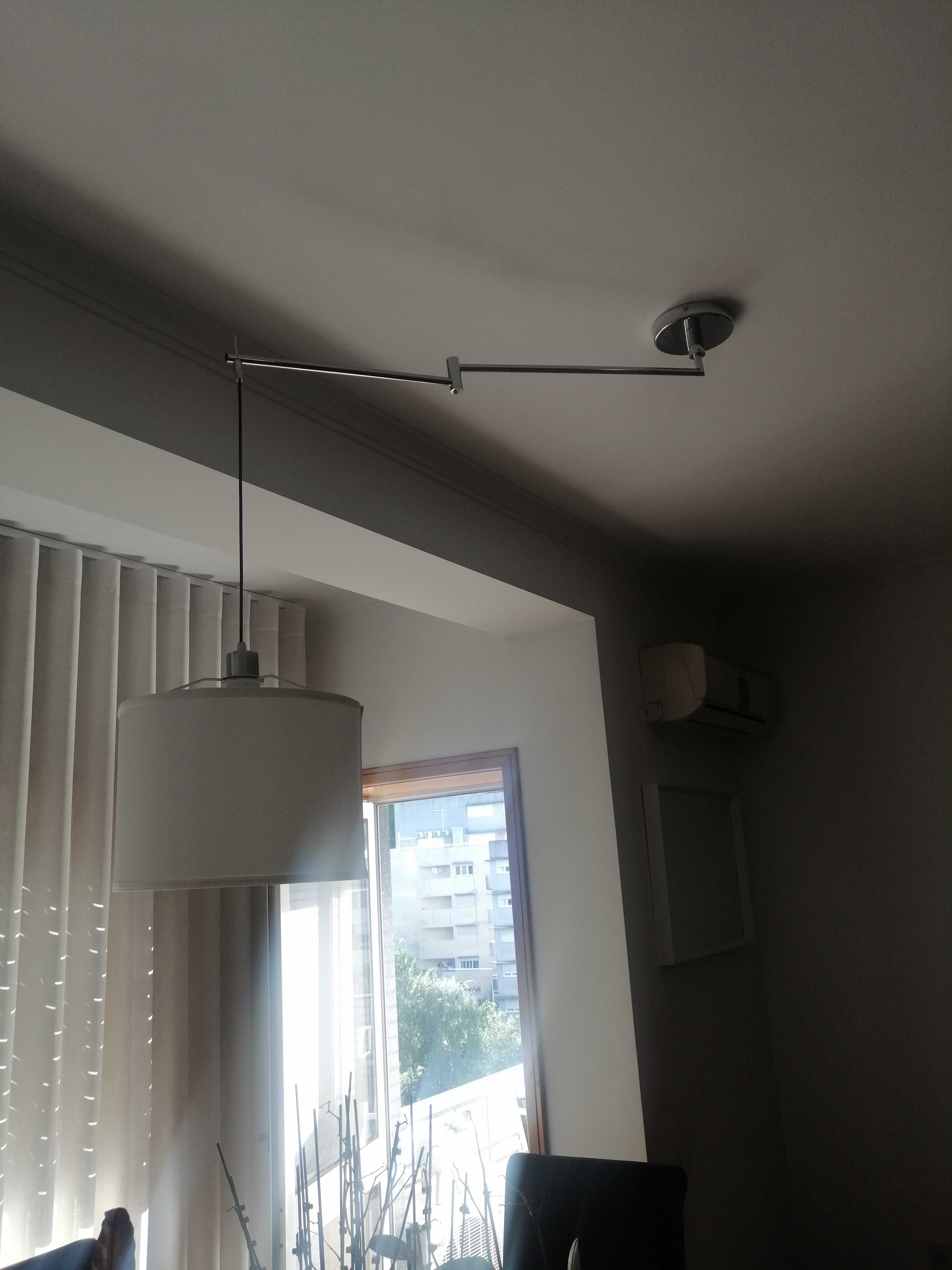 Candeeiro extensível