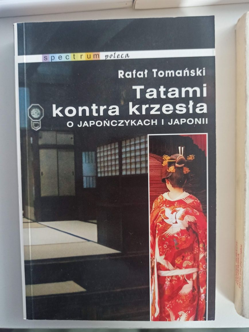 Zestaw książek na temat Japonii