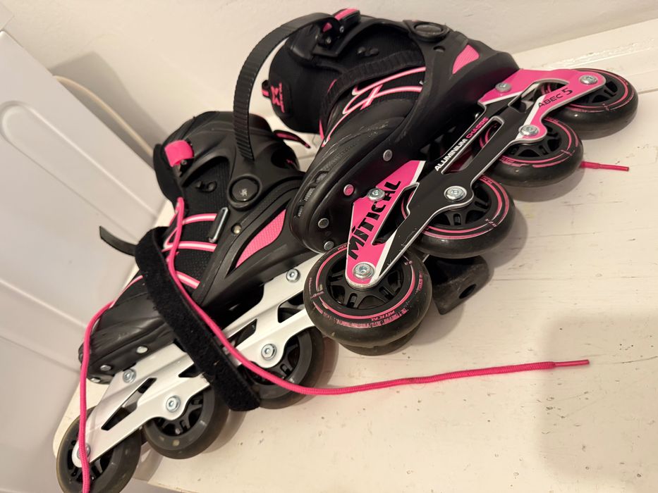 Par de Patins feminino