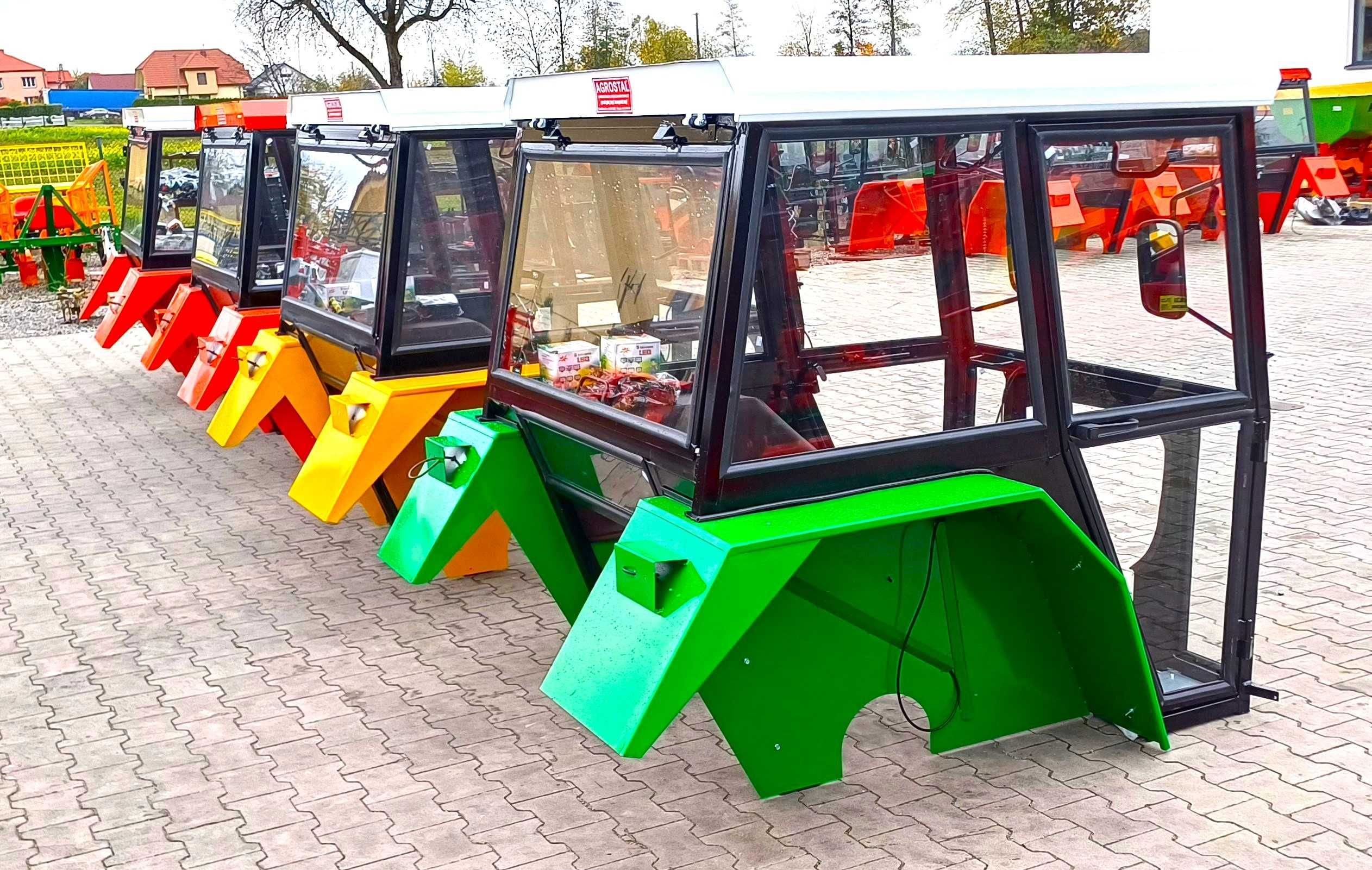 Kabina ciągnikowa  z błotnikami do ursus C330, C360 3P mf t25 AGROSTAL