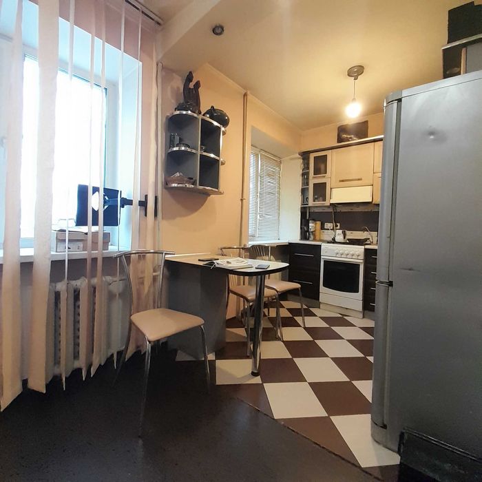 Здам 3кімнатну Центр