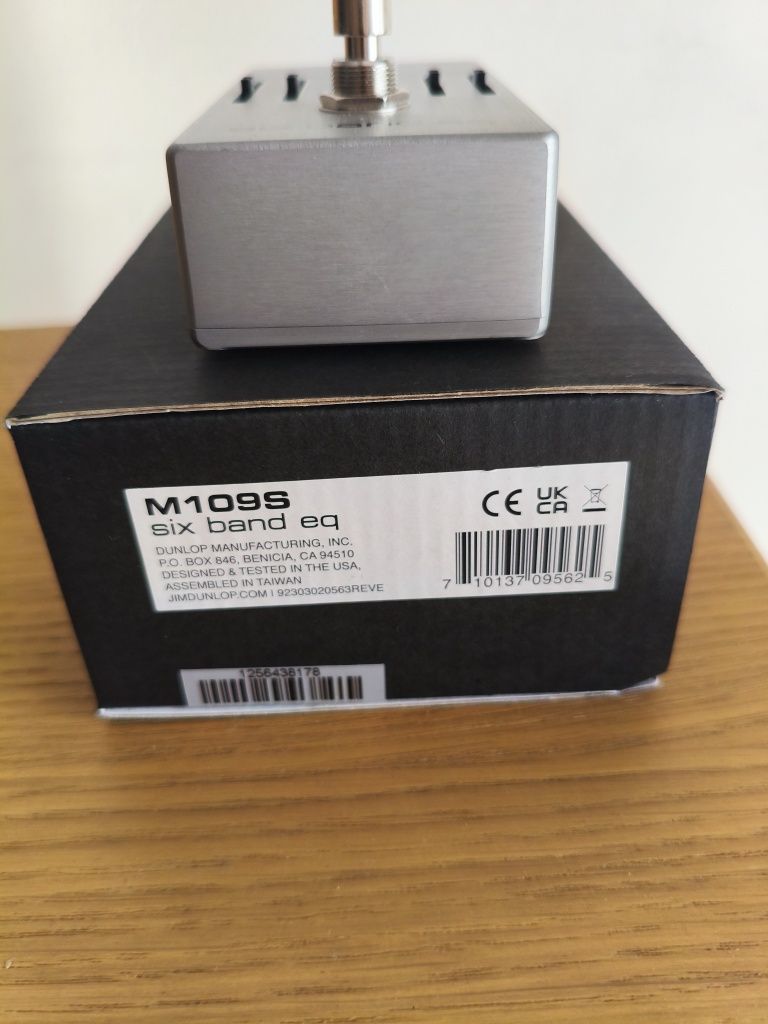 SIX band eq - MXR Silver