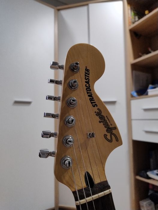 Електрогітара Squier HSS Metal Black