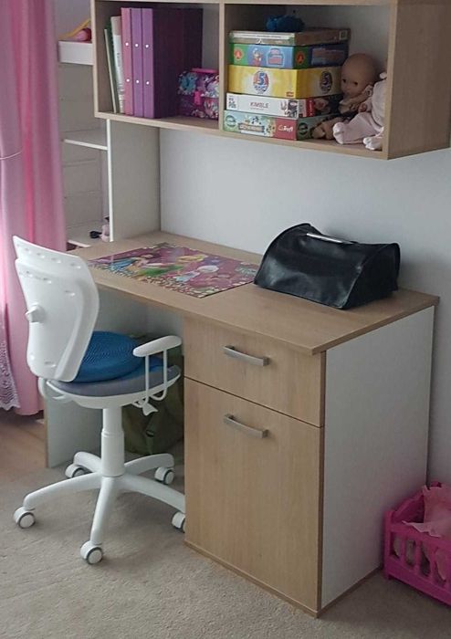 Solidne biurko wykonane na zamówienie
