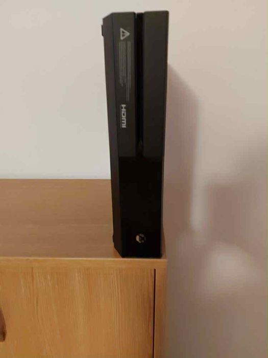 Zamienie sama konsoke xbox one 500 Gb na ps3 zapraszam