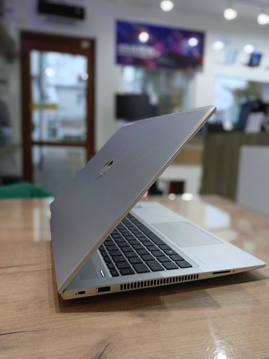HP Probook 450 G6\ Core I5\ Intel UHD\ 16GB DDR4 #ELEMENTO