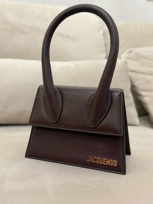 Нова сумка Jacquemus