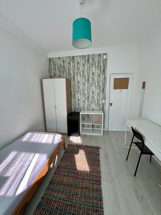 Quarto para estudante