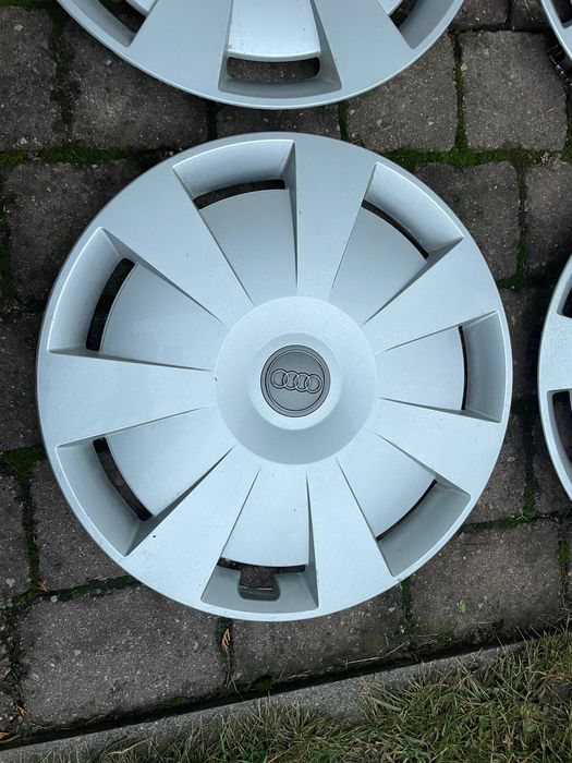 Kołpaki oryginalne 16' Audi A3 A4