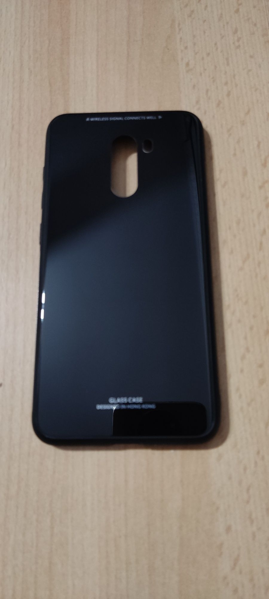 Etui na telefon Pocophone F1 szklane