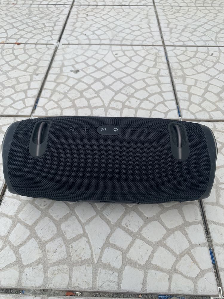 Coluna JBL Xtreme 2 nova