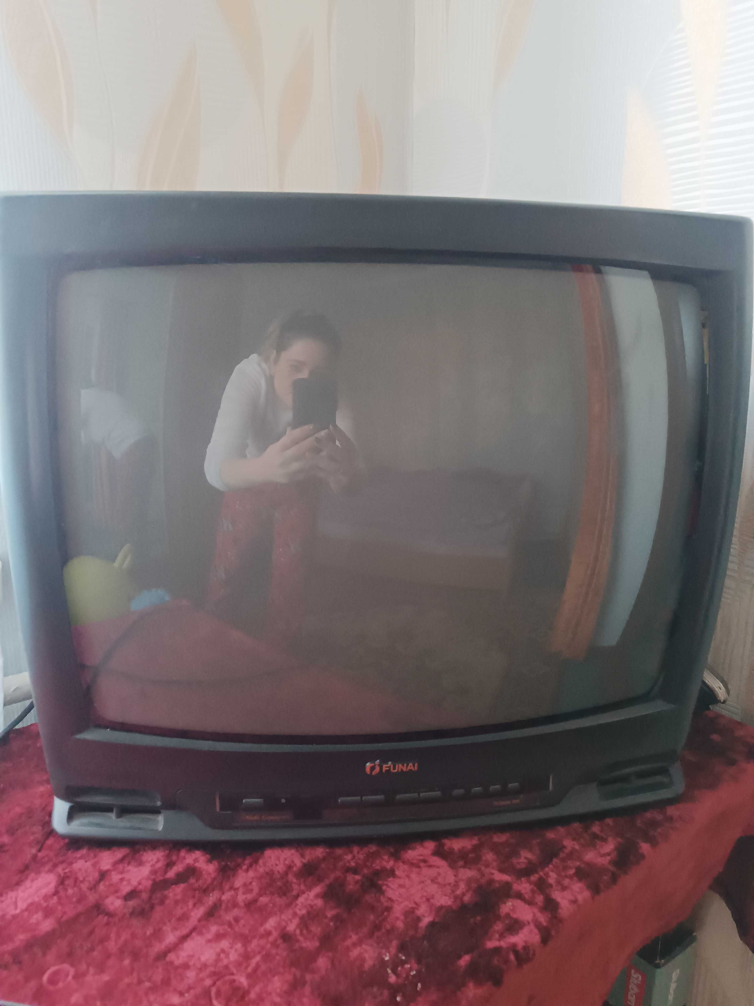 Продам телевизор в робочем состоянии