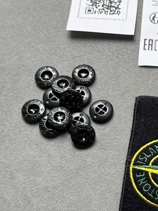 Патч Stone Island • Патчи Стон Исланд • Пуговицы Стон Айленд • Бирки