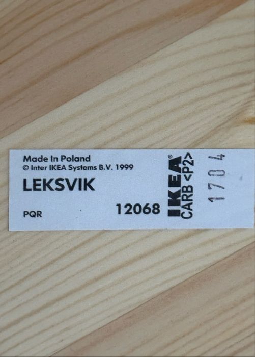 Stylowe biurko Leksvik IKEA lite drewno sosnowe