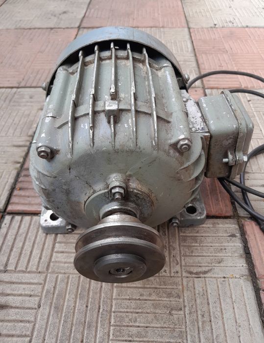 Электродвигатель