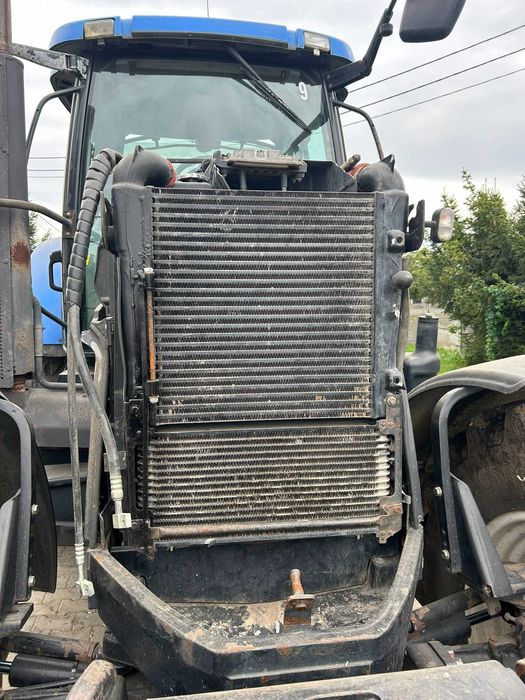New holland T7040