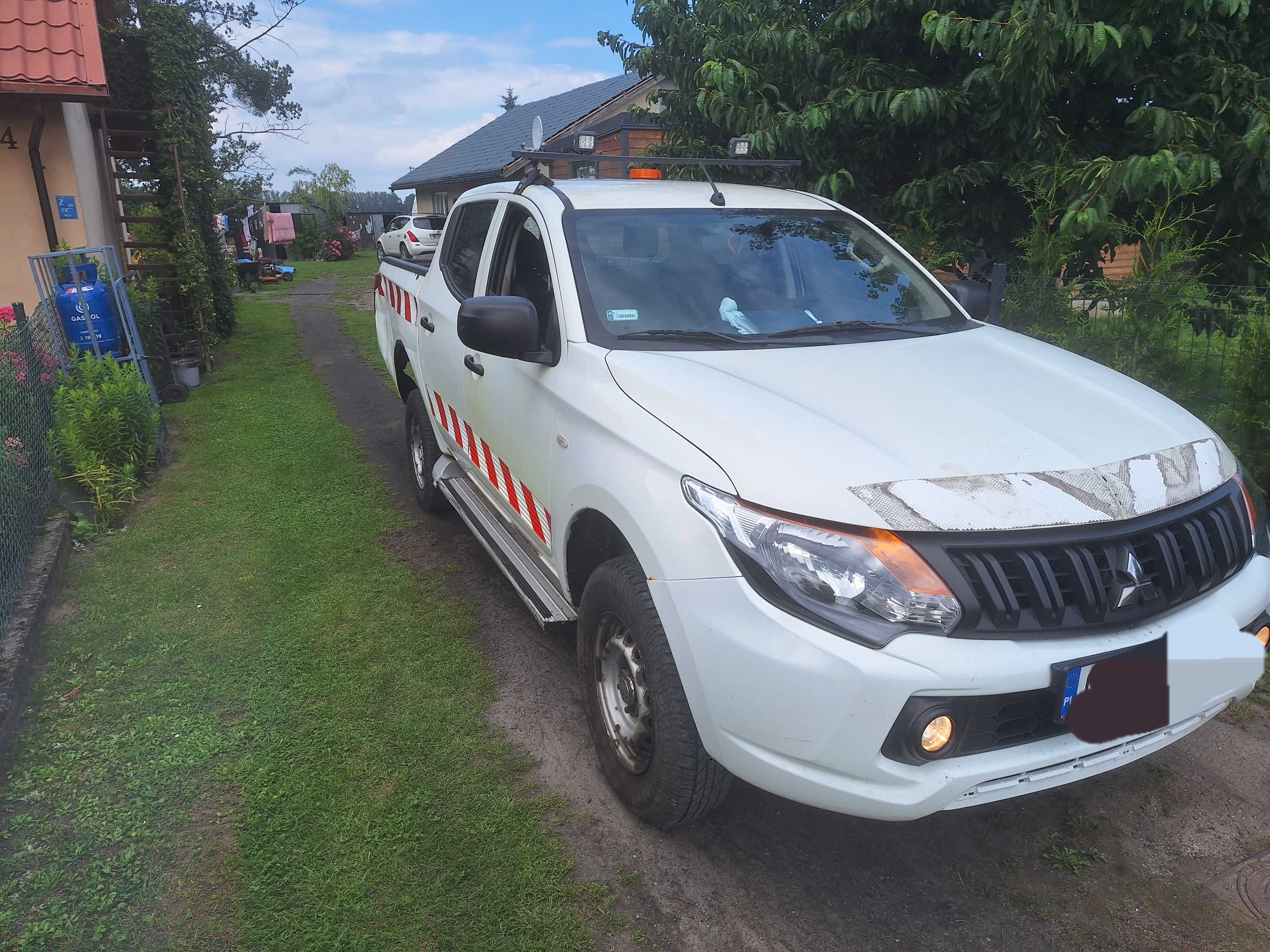 L200 4x4 2017R. Niski przebieg ! Okazja !