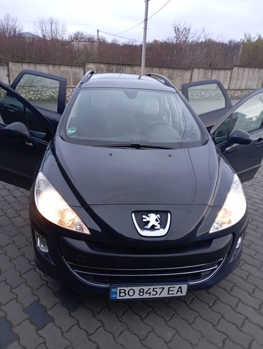 Продам Пежо 308 SW