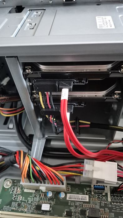 Сервер HP Proliant ML30 Gen10