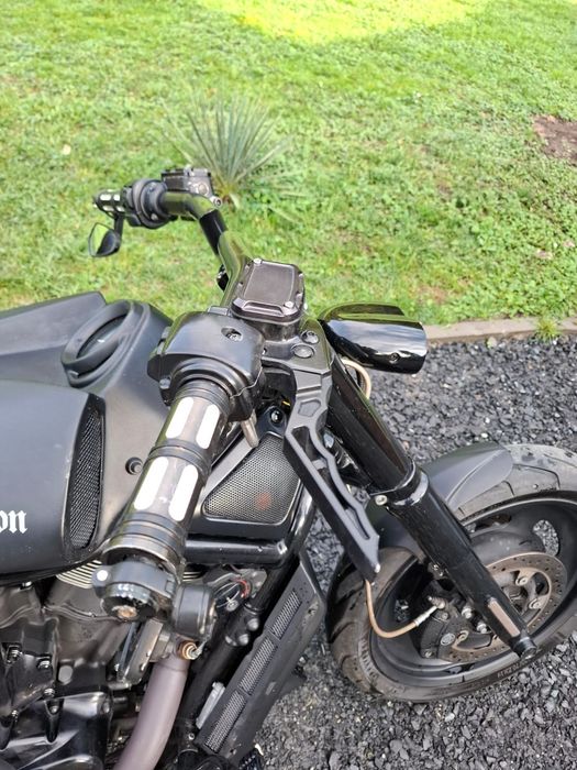 Harley Davidson V-ROD Night Rod GANGSTER!!