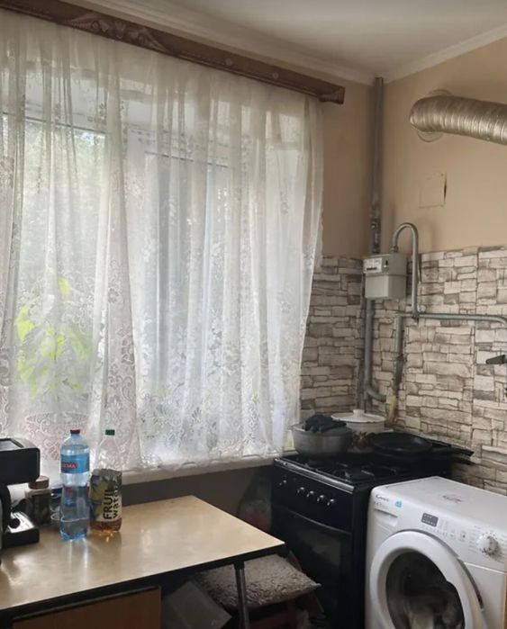 Продаж 2к квартири 46 кв. м на просп. Бандери Степана
