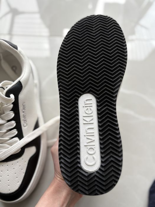 Оригінальні кросівки з США Calvin Klein 26 см