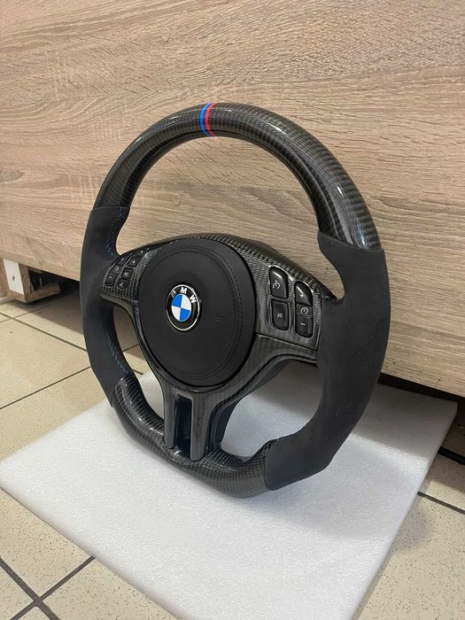 Volante BMW E46 Desportivo | Personalizado pelo cliente